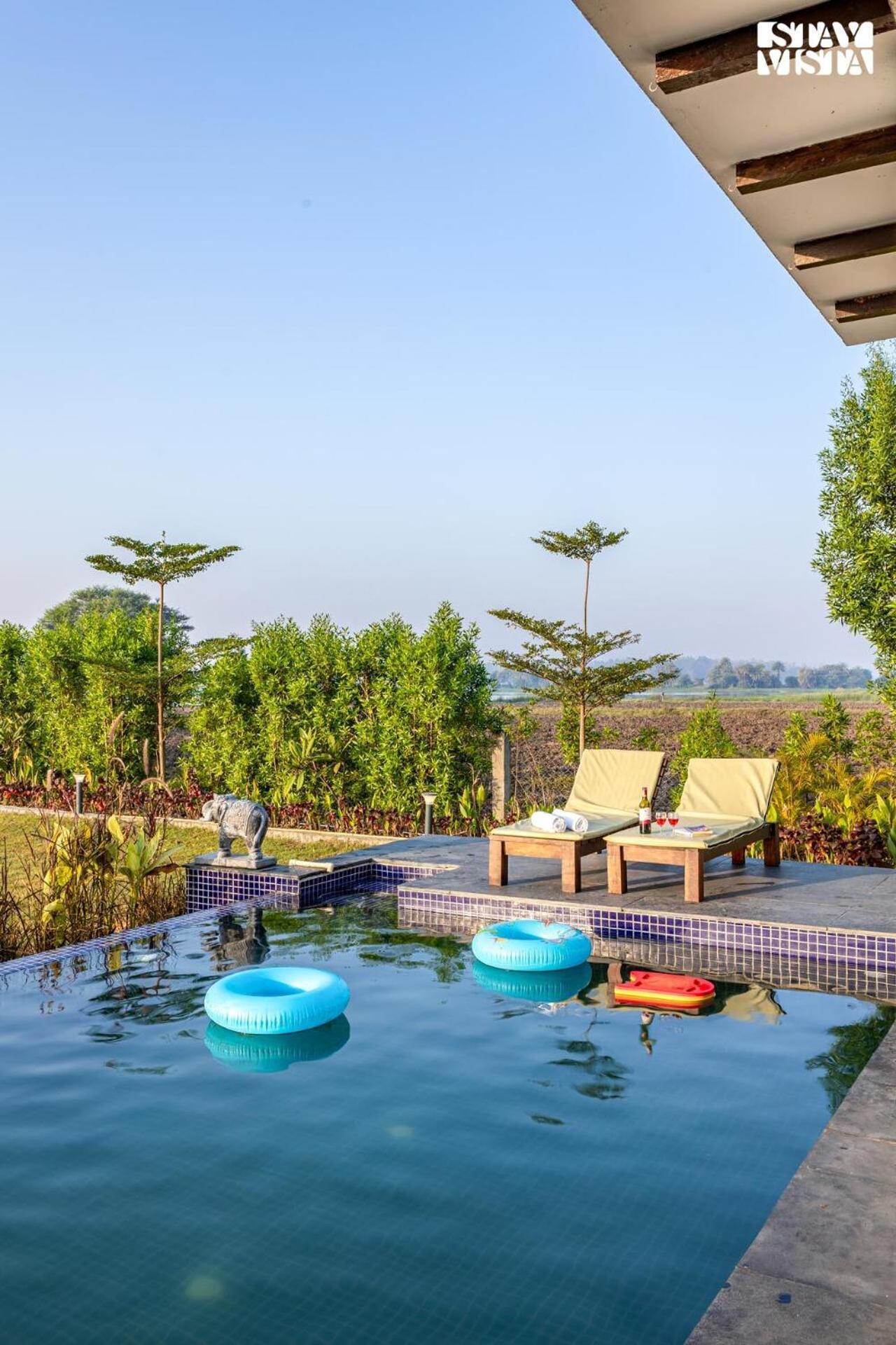Stayvista At Lotus By The Lake With Pool, Bbq & Lawn Indore Exterior photo